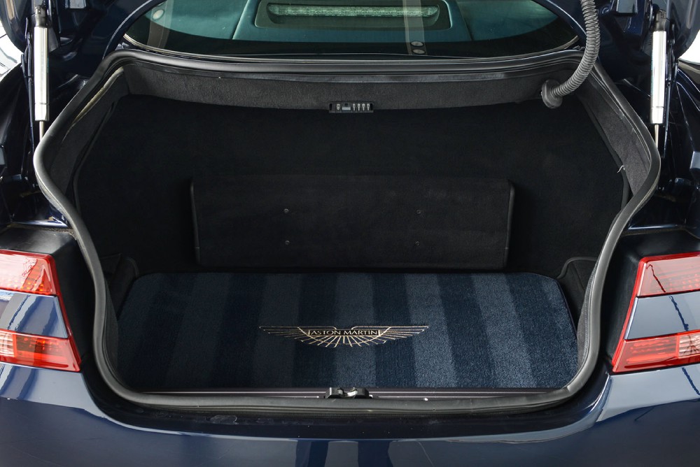 2005 Aston Martin DB9 Image 13