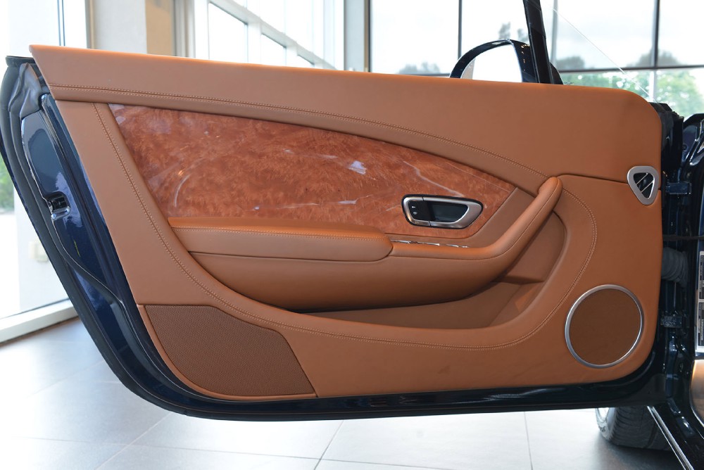 2012 Bentley Continental GT Convertible Image 14