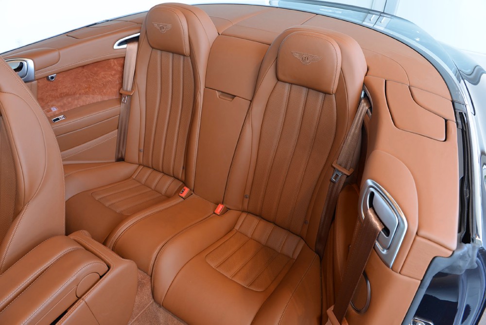 2012 Bentley Continental GT Convertible Image 9