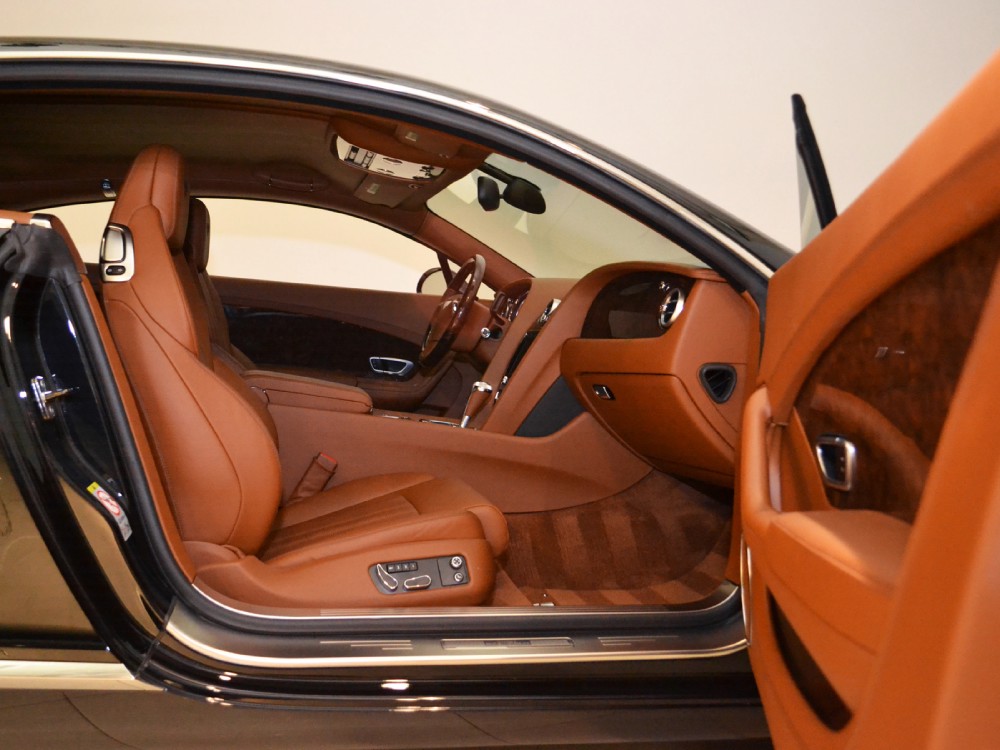 2012 Bentley Continental GT Image 17