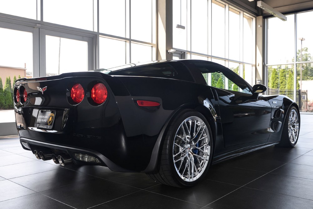 2010 Chevrolet Corvette ZR1 Image 10