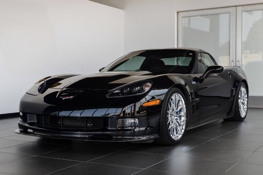 2010 Chevrolet Corvette ZR1 Image 12
