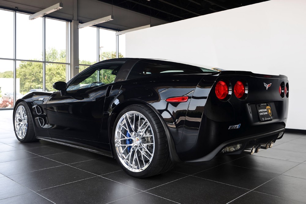 2010 Chevrolet Corvette ZR1 Image 3