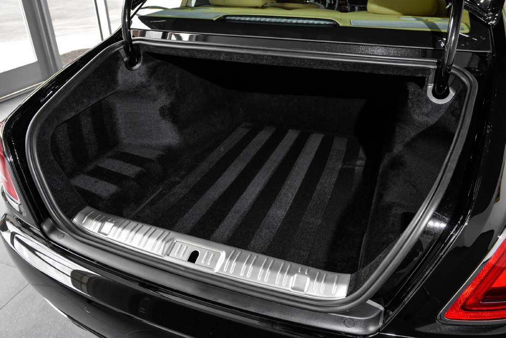 2014 Rolls-Royce Ghost Image 19