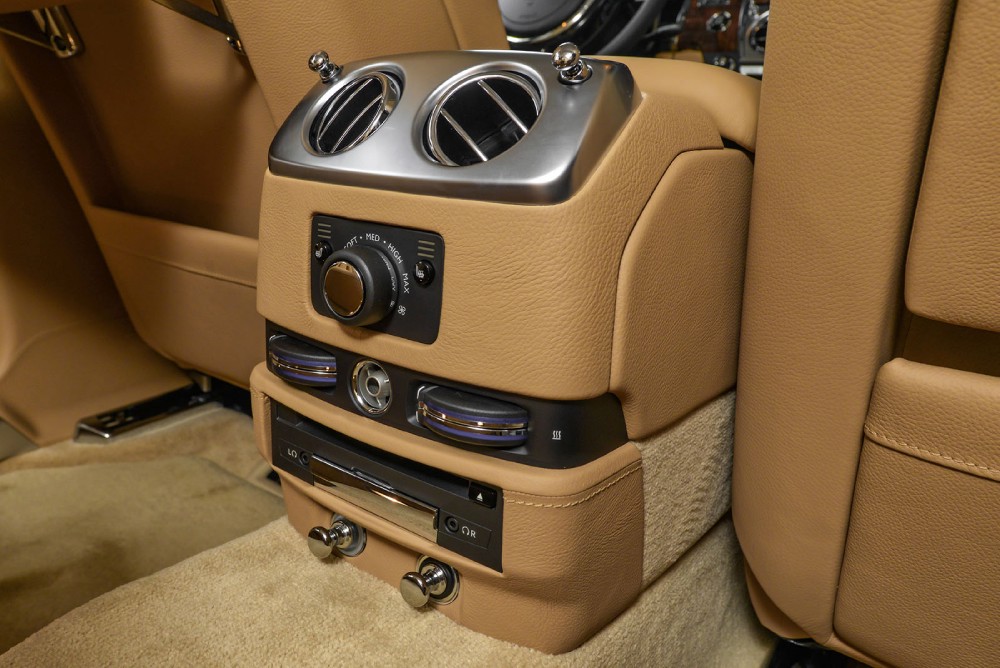 2014 Rolls-Royce Ghost Image 27
