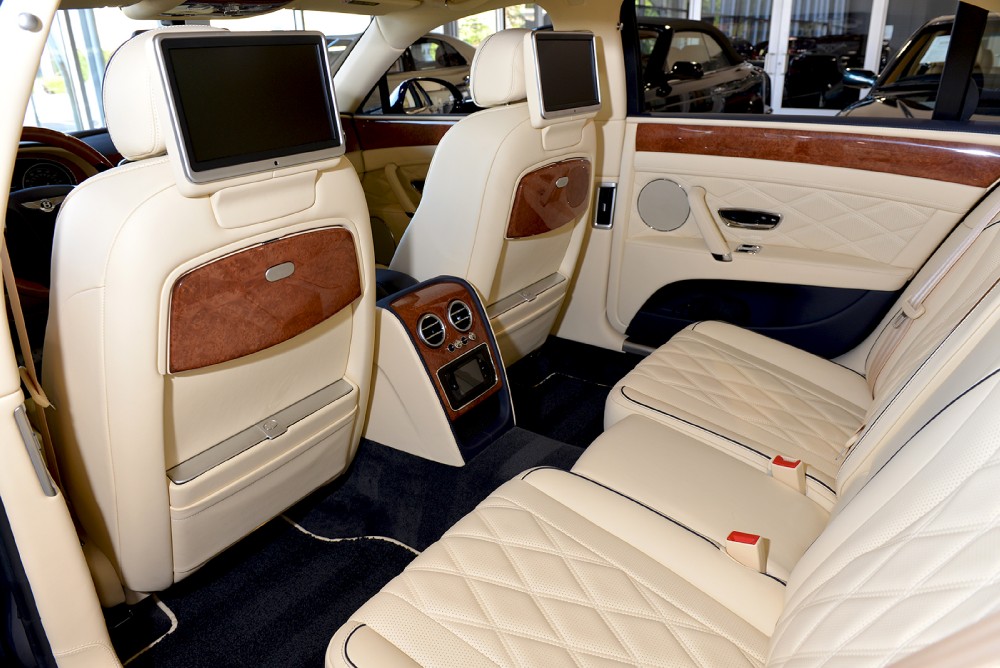 2014 Bentley Flying Spur Image 11