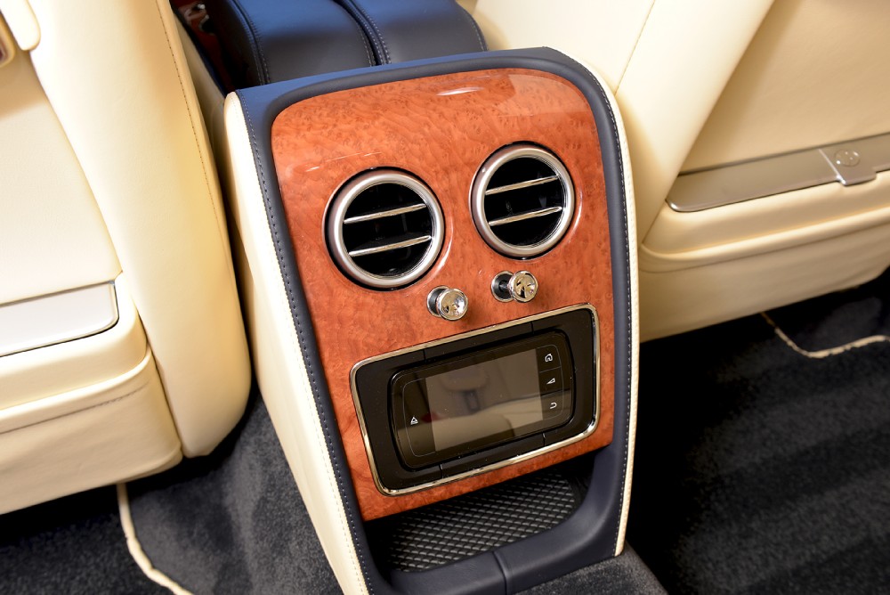 2014 Bentley Flying Spur Image 15