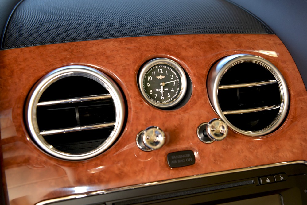 2014 Bentley Flying Spur Image 16