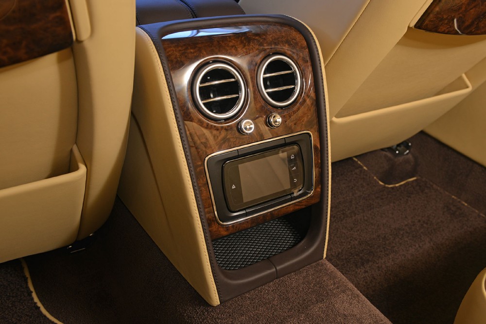 2014 Bentley Flying Spur Image 10