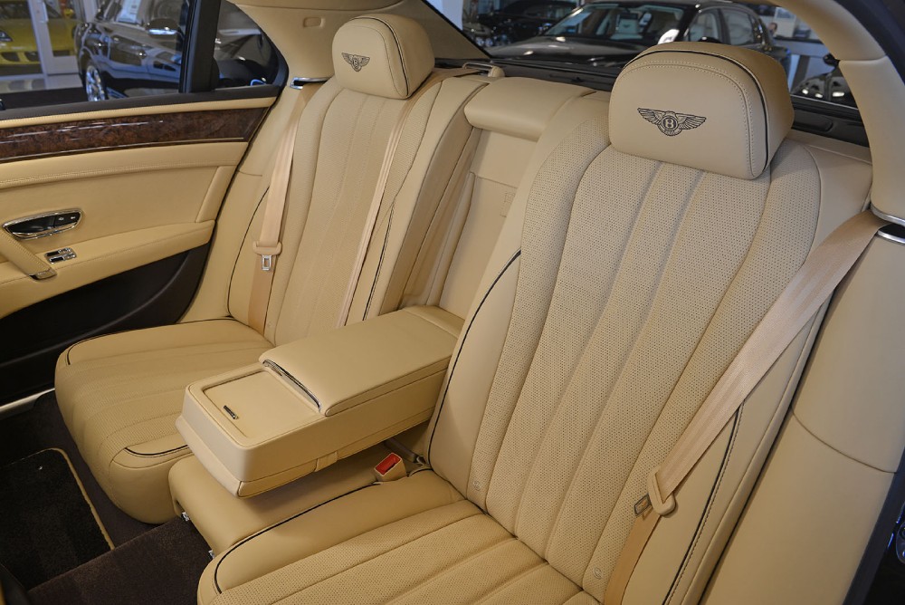 2014 Bentley Flying Spur Image 6