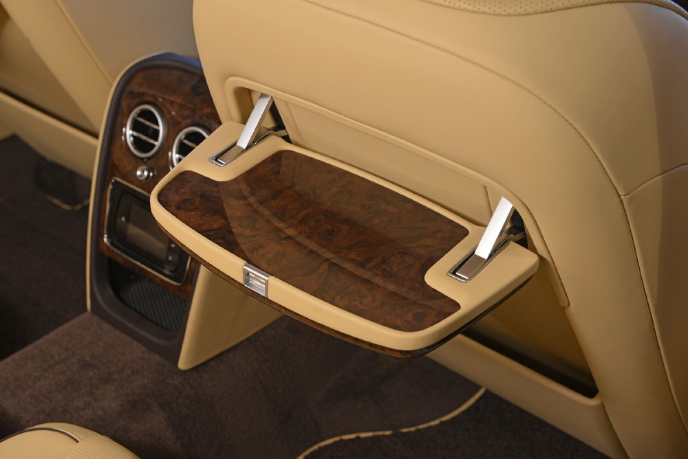 2014 Bentley Flying Spur Image 9