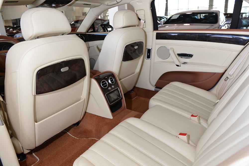 2014 Bentley Flying Spur Image 4