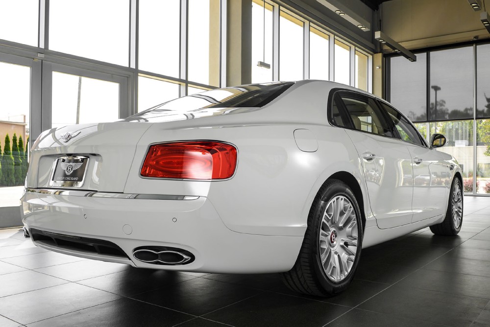 2015 Bentley Flying Spur V8 Image 2