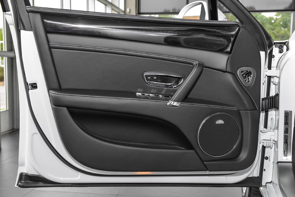 2015 Bentley Flying Spur V8 Image 14