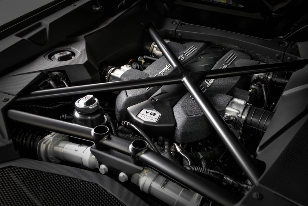 2014 Lamborghini Aventador Image 22