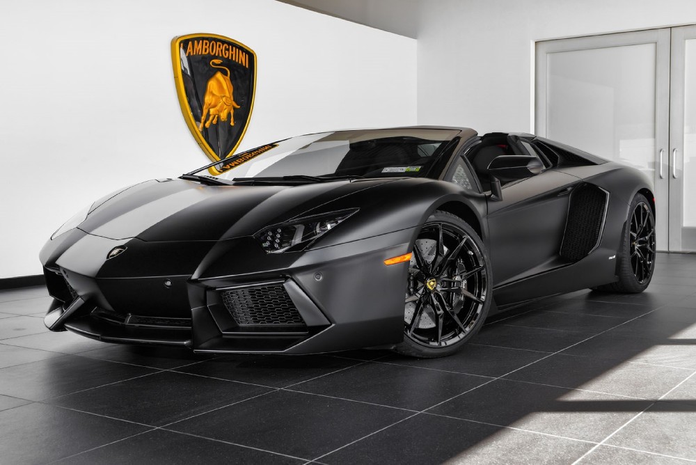 2014 Lamborghini Aventador Image 1