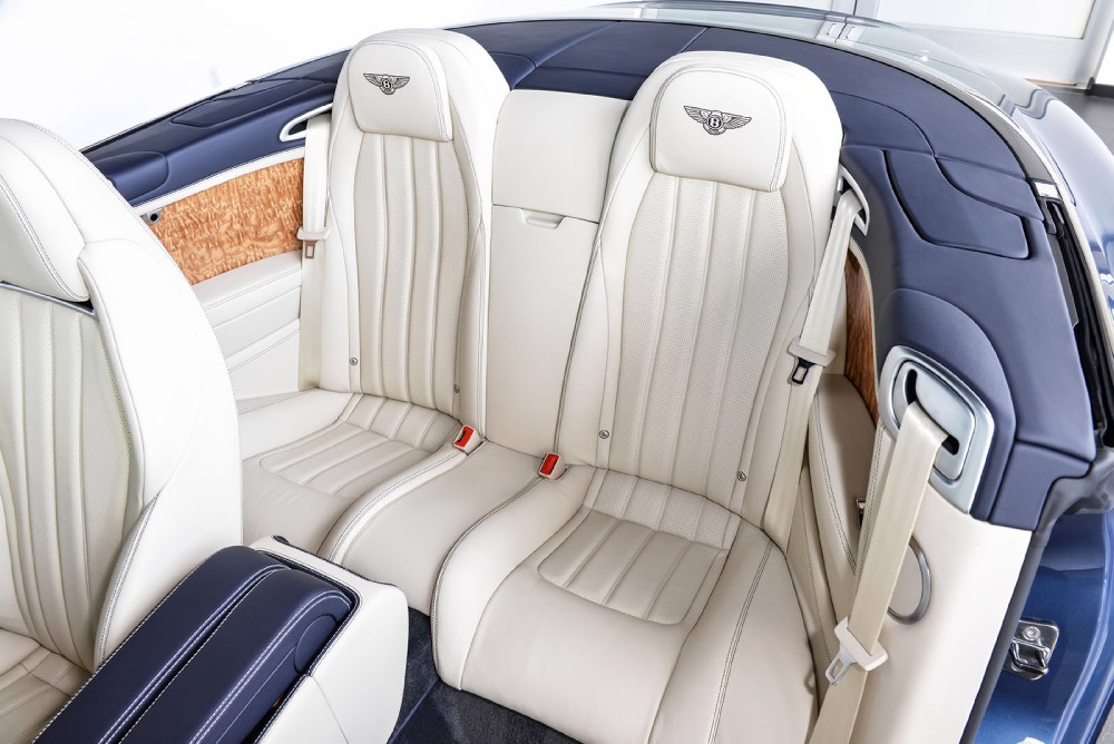2015 Bentley Continental GT V8 Convertible Image 13