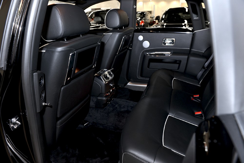 2014 Rolls-Royce Ghost Image 11