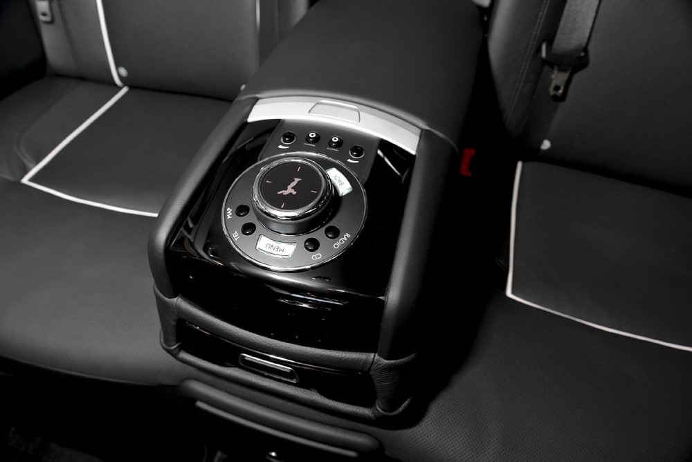 2014 Rolls-Royce Ghost Image 14