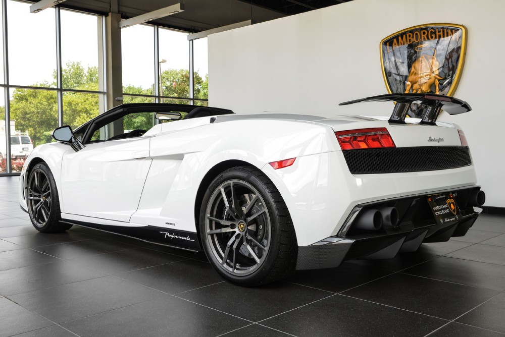 2013 Lamborghini Gallardo Image 13