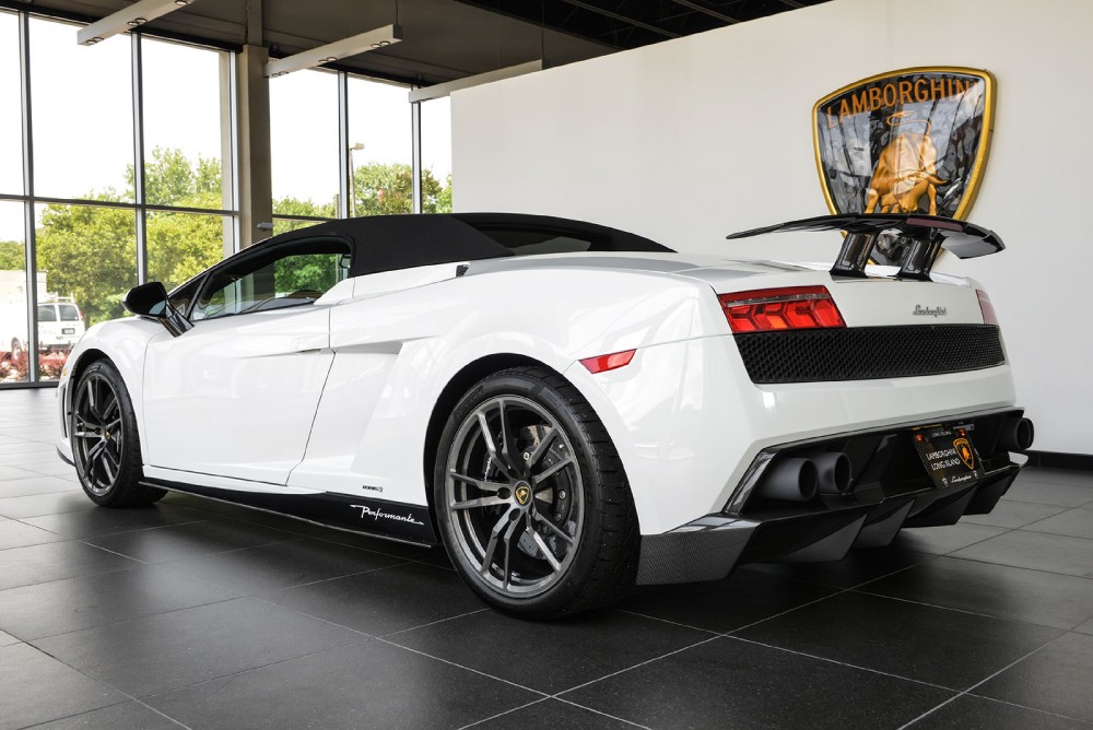 2013 Lamborghini Gallardo Image 15