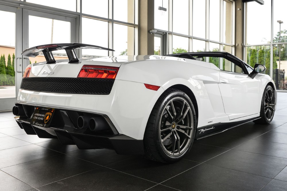 2013 Lamborghini Gallardo Image 3
