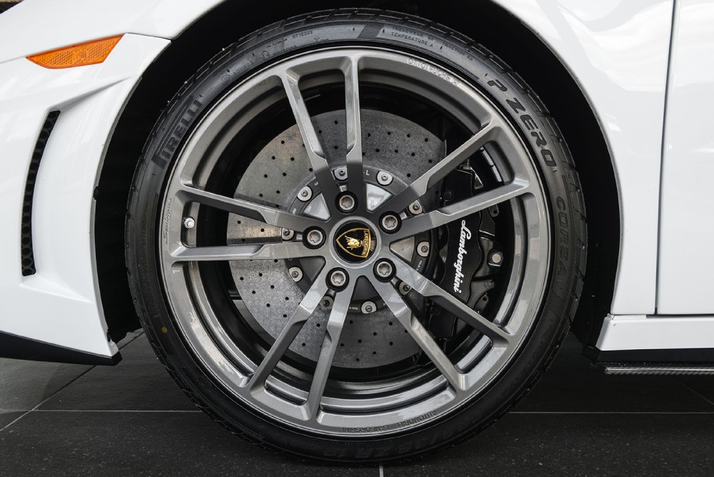 2013 Lamborghini Gallardo Image 5