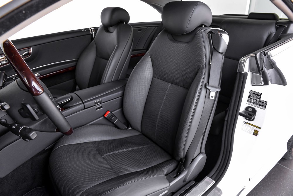 2013 Mercedes-Benz CL550 Image 9