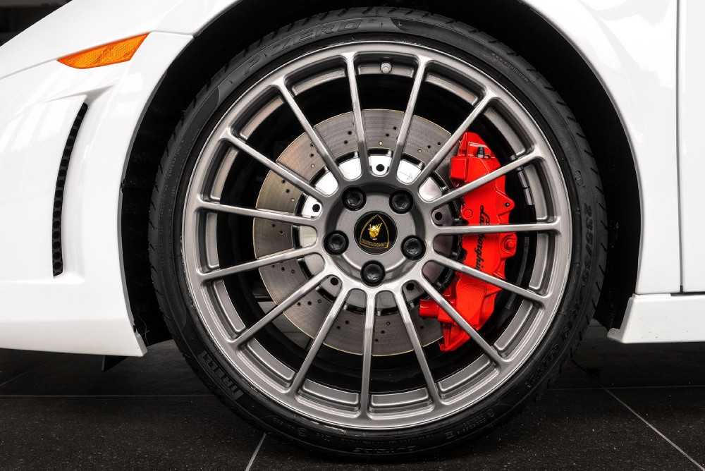 2014 Lamborghini Gallardo Image 4