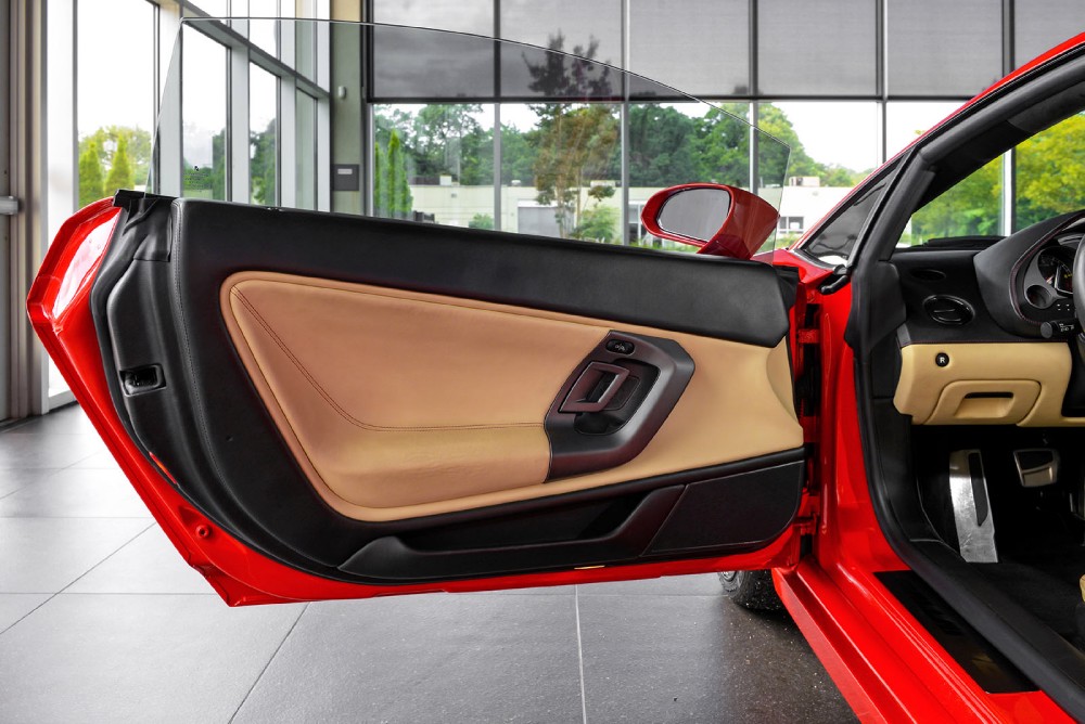 2005 Lamborghini Gallardo Image 8