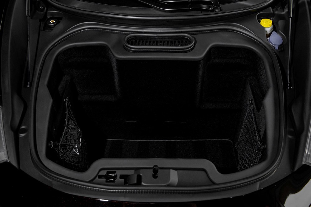 2013 McLaren MP4-12C Image 11
