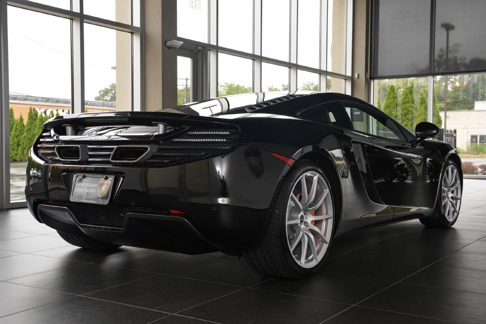 2013 McLaren MP4-12C Image 7