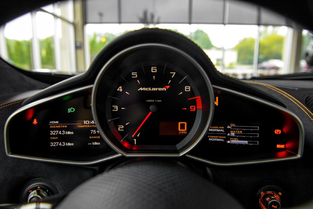 2013 McLaren MP4-12C Image 8