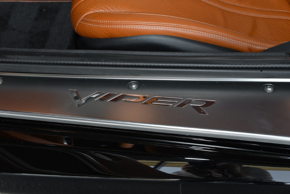 2013 Dodge SRT Viper GTS Image 12
