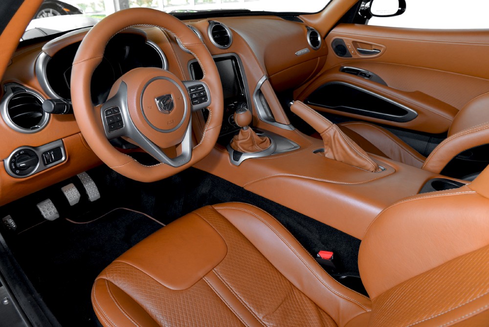 2013 Dodge SRT Viper GTS Image 3