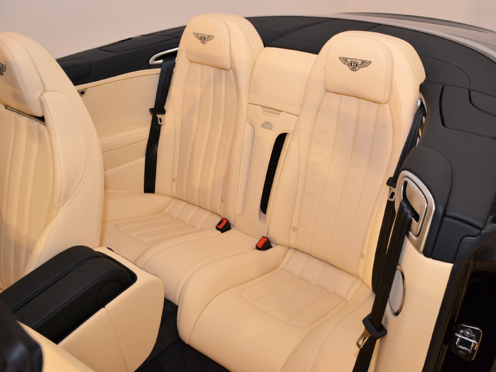 2012 Bentley Continental GT Convertible Image 15