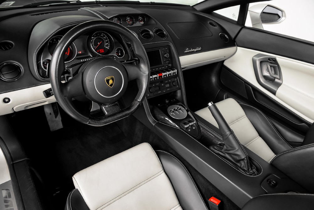 2011 Lamborghini Gallardo Image 3