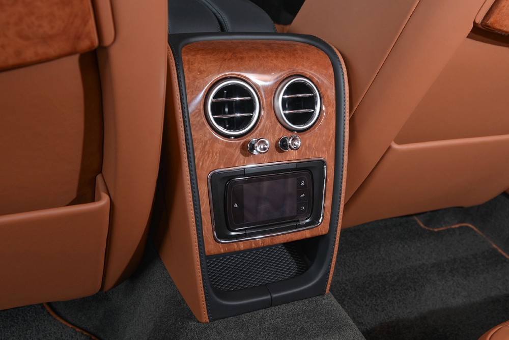 2015 Bentley Flying Spur V8 Image 24