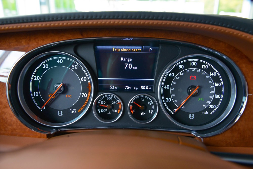 2015 Bentley Flying Spur V8 Image 25