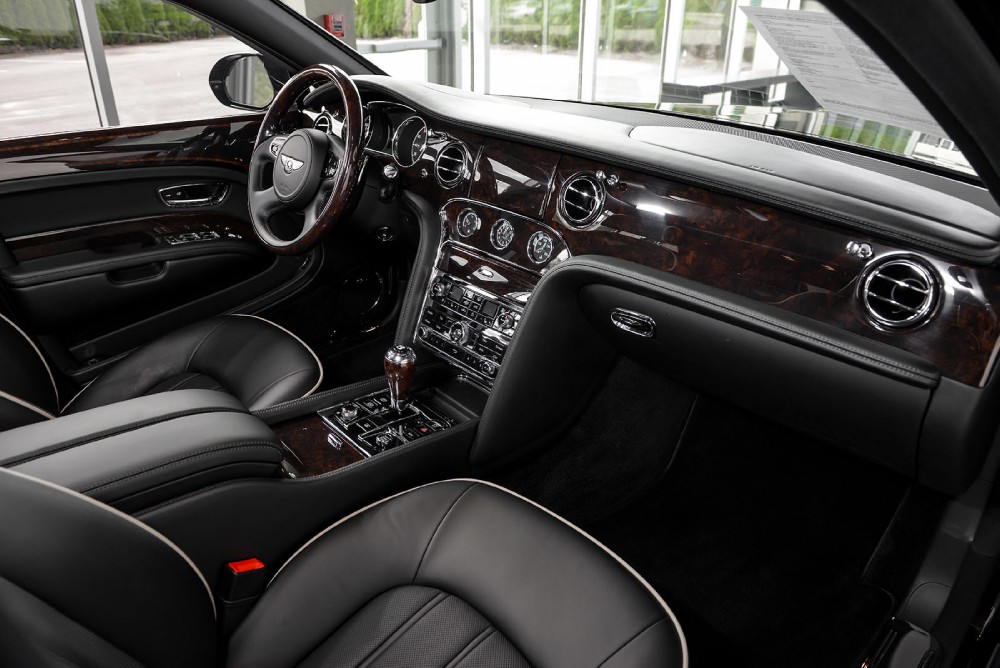 2012 Bentley Mulsanne Image 16