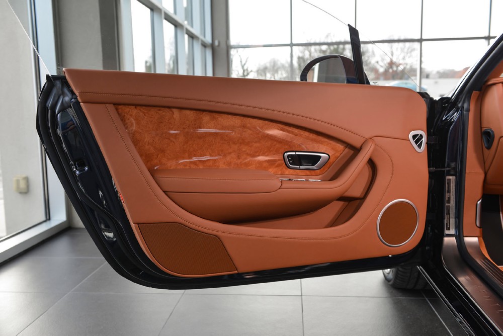 2015 Bentley Continental GT V8 Image 11