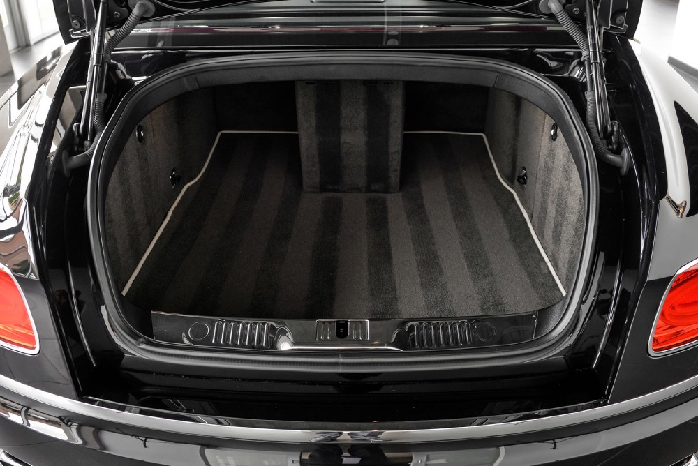 2015 Bentley Flying Spur V8 Image 24