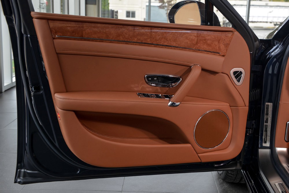 2015 Bentley Flying Spur Image 10