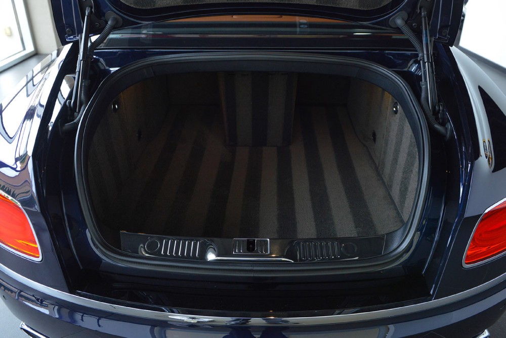 2015 Bentley Flying Spur Image 26
