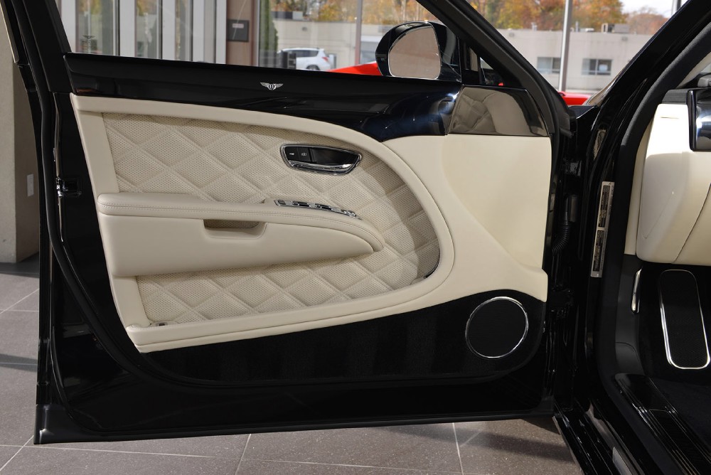 2015 Bentley Mulsanne Image 12