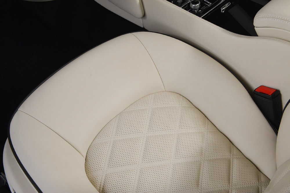 2015 Bentley Mulsanne Image 14