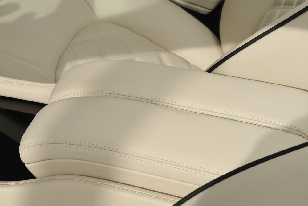 2015 Bentley Mulsanne Image 20