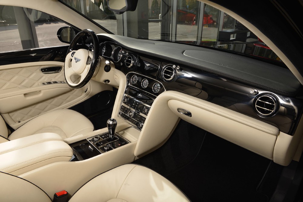 2015 Bentley Mulsanne Image 3