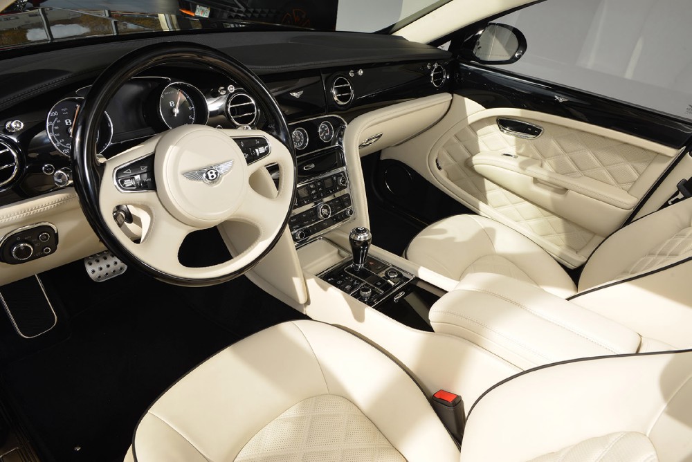 2015 Bentley Mulsanne Image 6