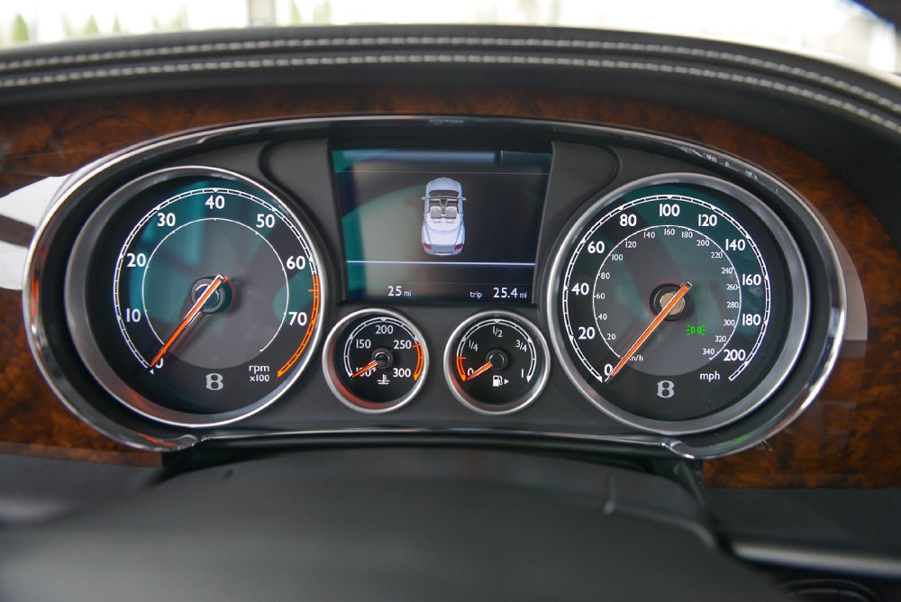 2015 Bentley Continental GT V8 S Convertible Image 21